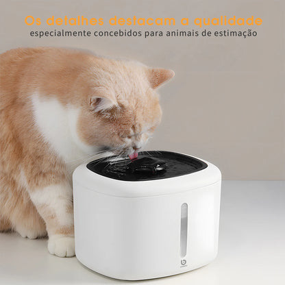 Bebedouro Automático para cães e gatos 2,5L COIBEU | Prático, Higiênico e Universal